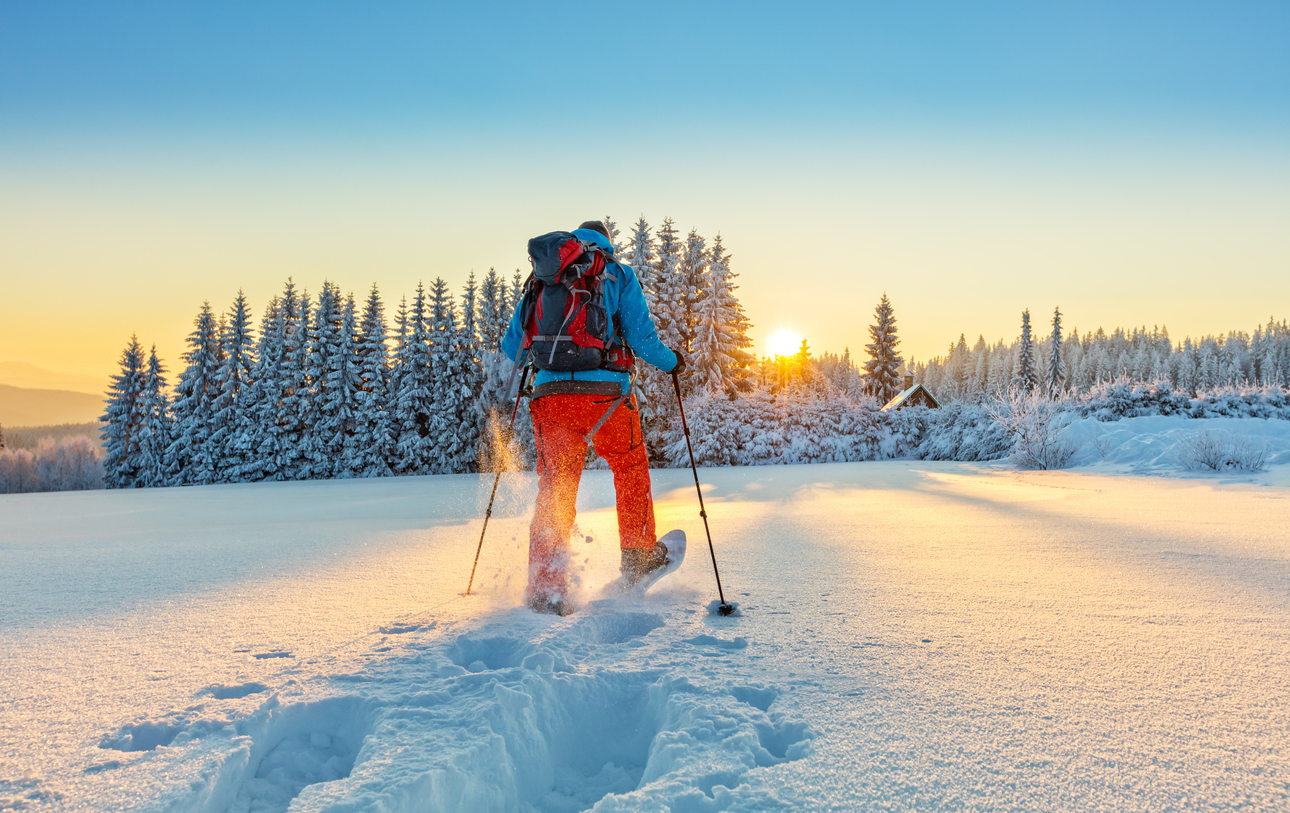 Scopriamo insieme gli sport invernali per mantenerci attivi nei mesi più freddi. I consigli per l'attività fisica di Juicy Life